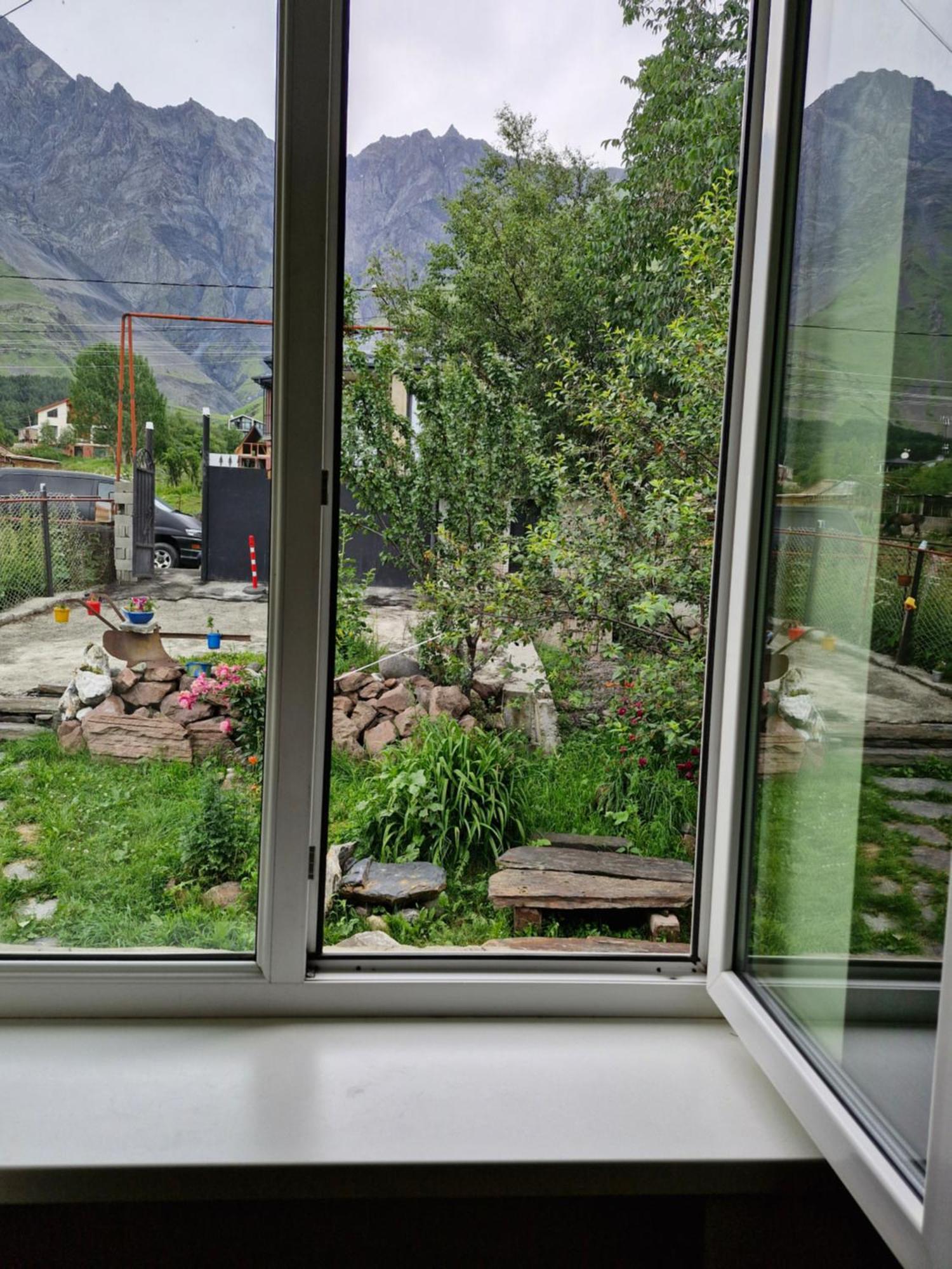 Maiko Guest House Kazbegi Dış mekan fotoğraf