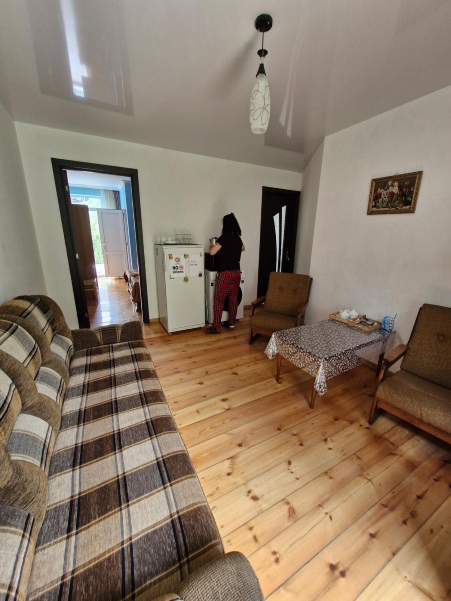 Maiko Guest House Kazbegi Dış mekan fotoğraf